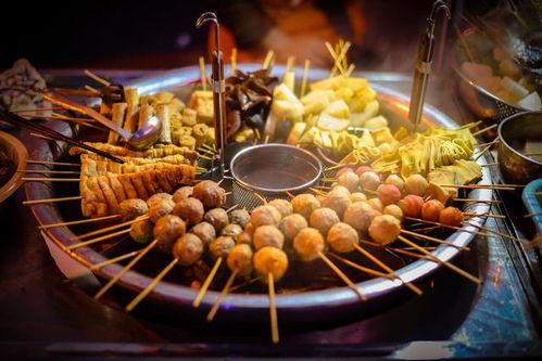 吃夜宵顺带吃个瓜,美食与八卦的完美邂逅