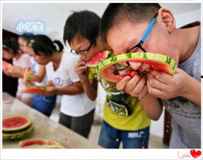 啃秋吃瓜图文,夏日炎炎里的清凉盛宴